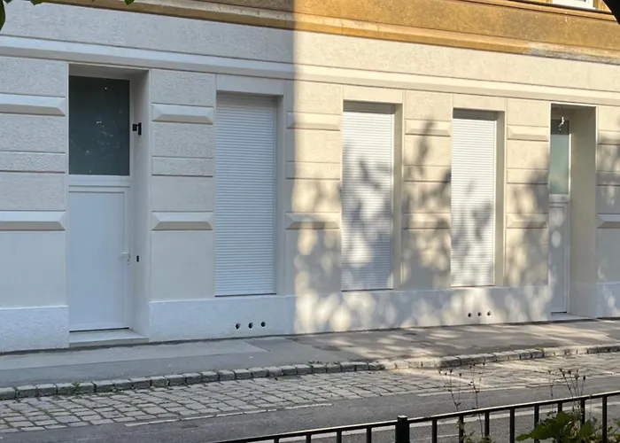Newly Renovated Boutique * Вена