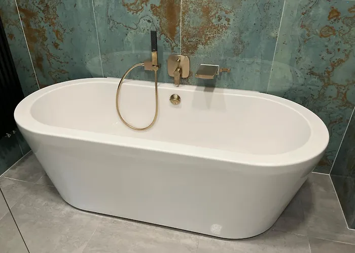 Newly Renovated Boutique Вена